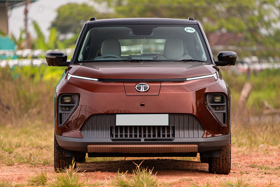Tata Punch EV Smart Plus 40kWh Tata Punch EV Smart Plus 40kWh